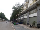 Loạt dự án shophouse 150 triệu m2 trên tuyến Tố Hữu cửa đóng, bỏ hoang Shophouse Him Lam Vạn Phúc giá đến 300 triệu đồng m2 có cơ hội đầu tư sinh lời hay không