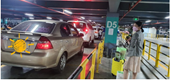 Thêm nhiều hành khách tố bị “làm giá” khi đặt xe ở sân bay Tân Sơn Nhất