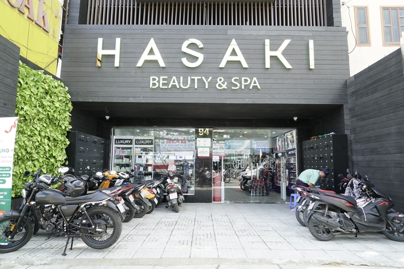 Chuỗi cửa hàng mỹ phẩm Hasaki Nhiều sản phẩm thiếu tem nhãn phụ, tem chống hàng giả